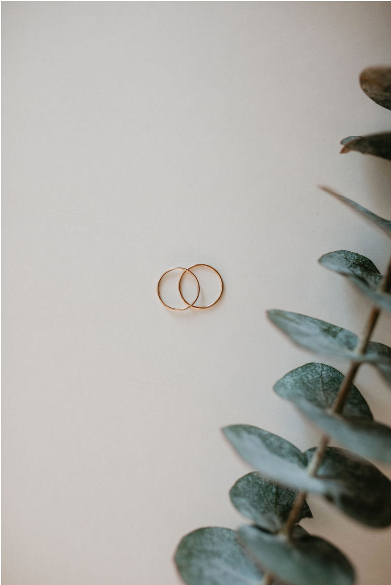 Gold Fill Skinny Ring - Tarnish Resistant - High Quality - hypoallergenic - Stacking rings - Thin simple band