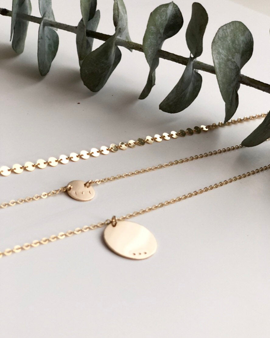 Custom Dot Stamped Cirlce Pendant Necklace - Highest Quality 14/20 Gold Fill - Dots for each child - Personalized gift - Hypoallergenic