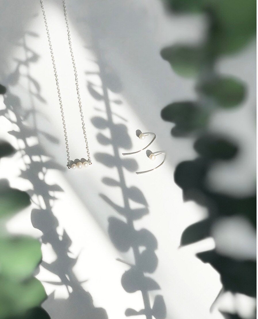 Three pearl sterling silver necklace - hypoallergenic - high quality - made to last - tarnish resistant - dainty necklace