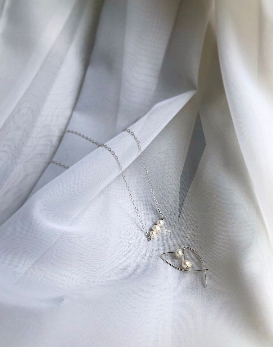 Three pearl sterling silver necklace - hypoallergenic - high quality - made to last - tarnish resistant - dainty necklace