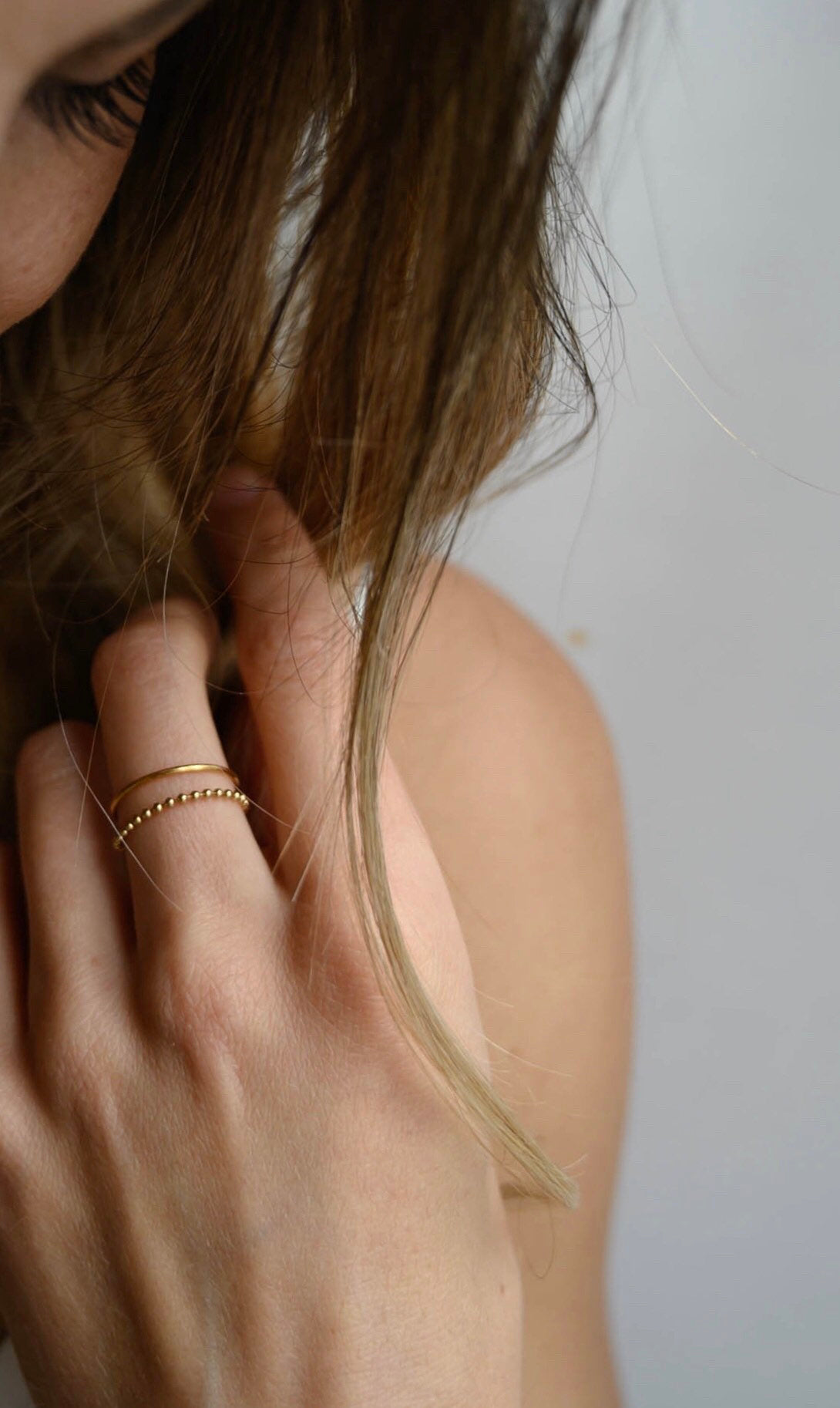 Flex ring - Hypoallergenic - high quality 14/20 gold fill - tarnish resistant - fun ring - stacking rings - trendy - ball chain floppy ring