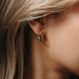 Sweetheart hinge hoops