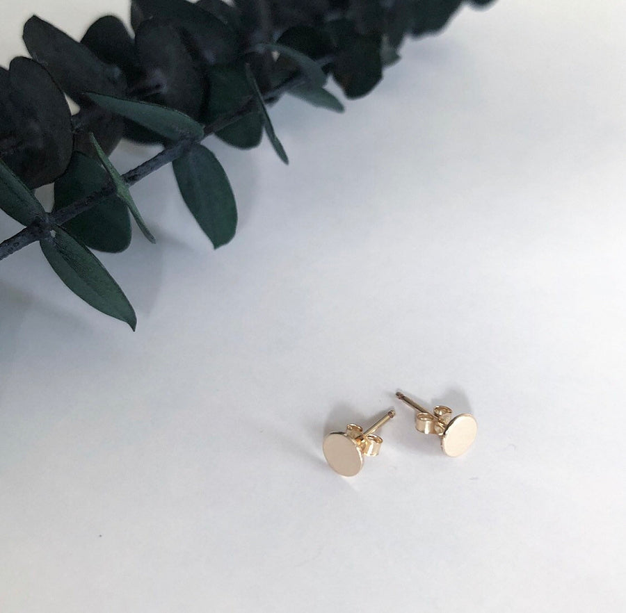 Flat Round Gold Fill Stud Earrings - pair - High Quality Hypoallergenic Gold Fill - Simple - Everyday - trendy