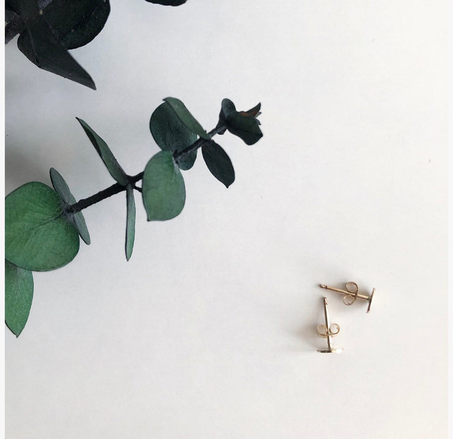 Flat Round Gold Fill Stud Earrings - pair - High Quality Hypoallergenic Gold Fill - Simple - Everyday - trendy