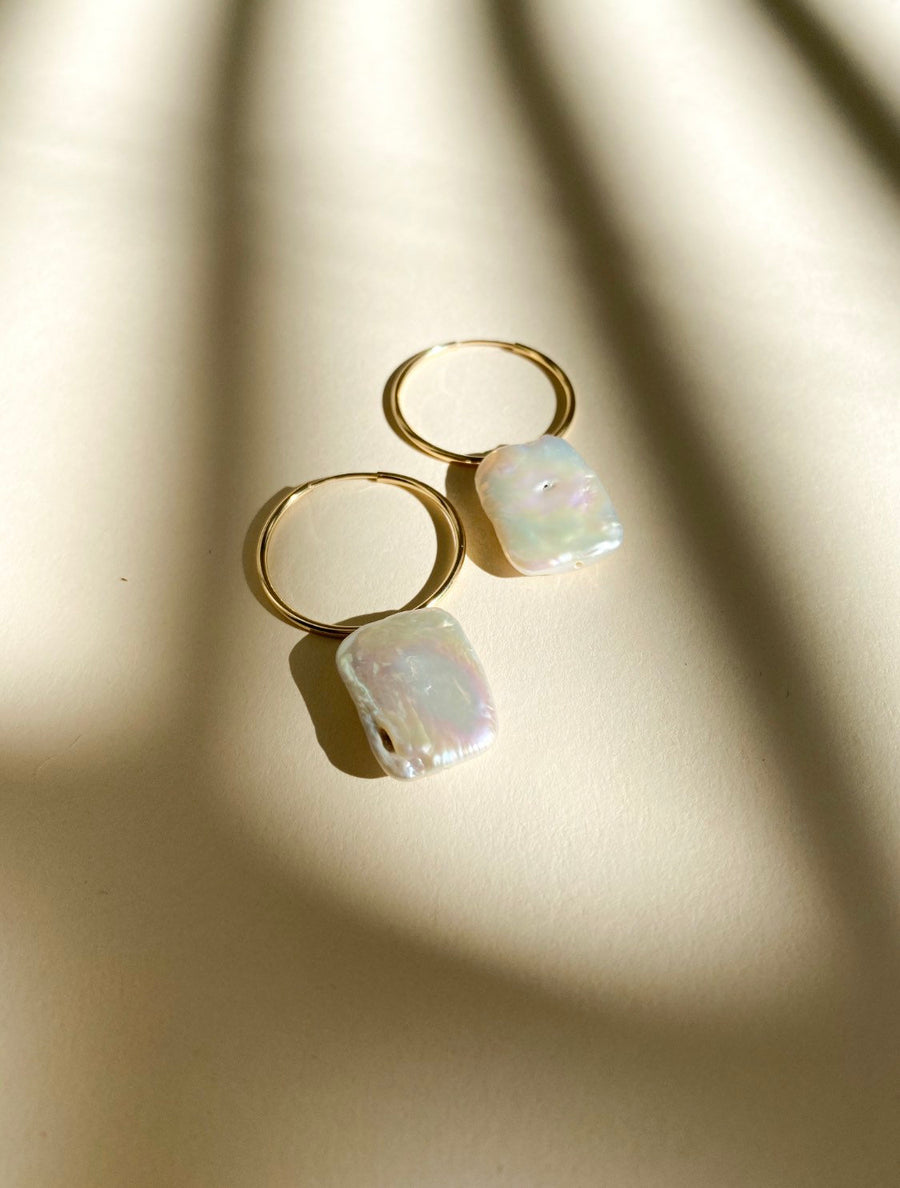 Square fresh water Pearl hoops - 14k gold fill hoops - High quality - Good for sensitive ears - 24mm hoops